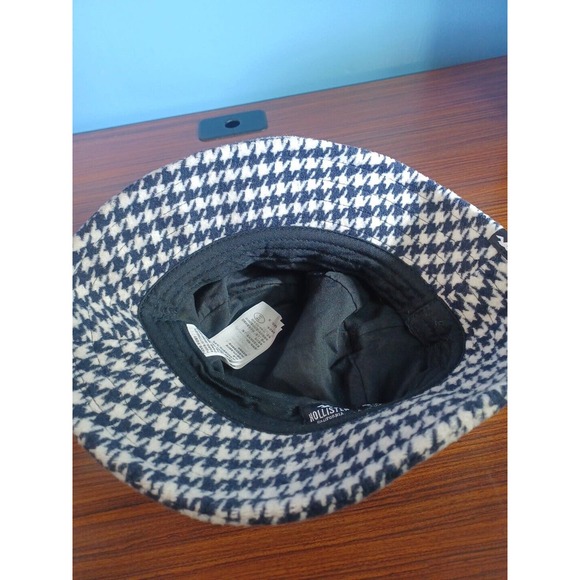 HOLLISTER Women’s Black/White Plaid/Checkered BUCKET HAT ONE SIZE - Picture 10 of 12